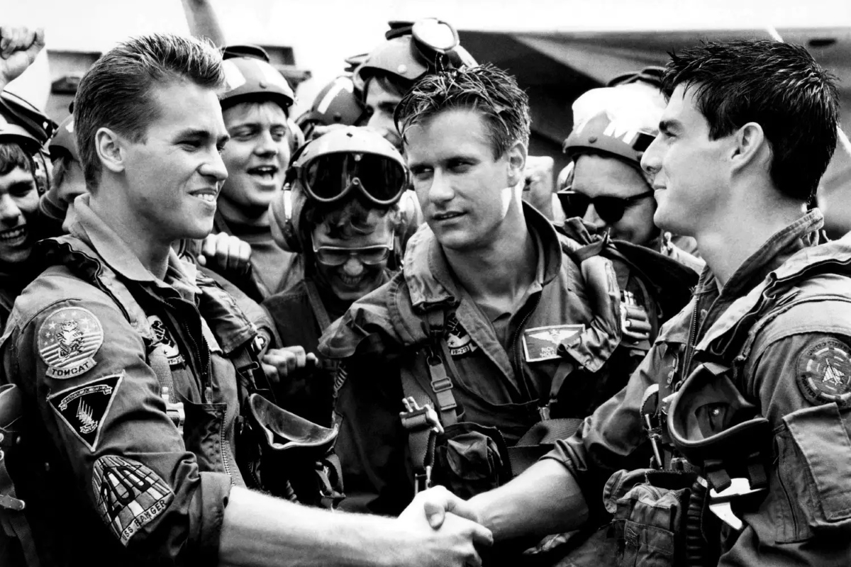 Val Kilmer, Barry Tubb, e Tom Cruise em Top Gun: Ases Indomáveis (Divulgação / Paramount)