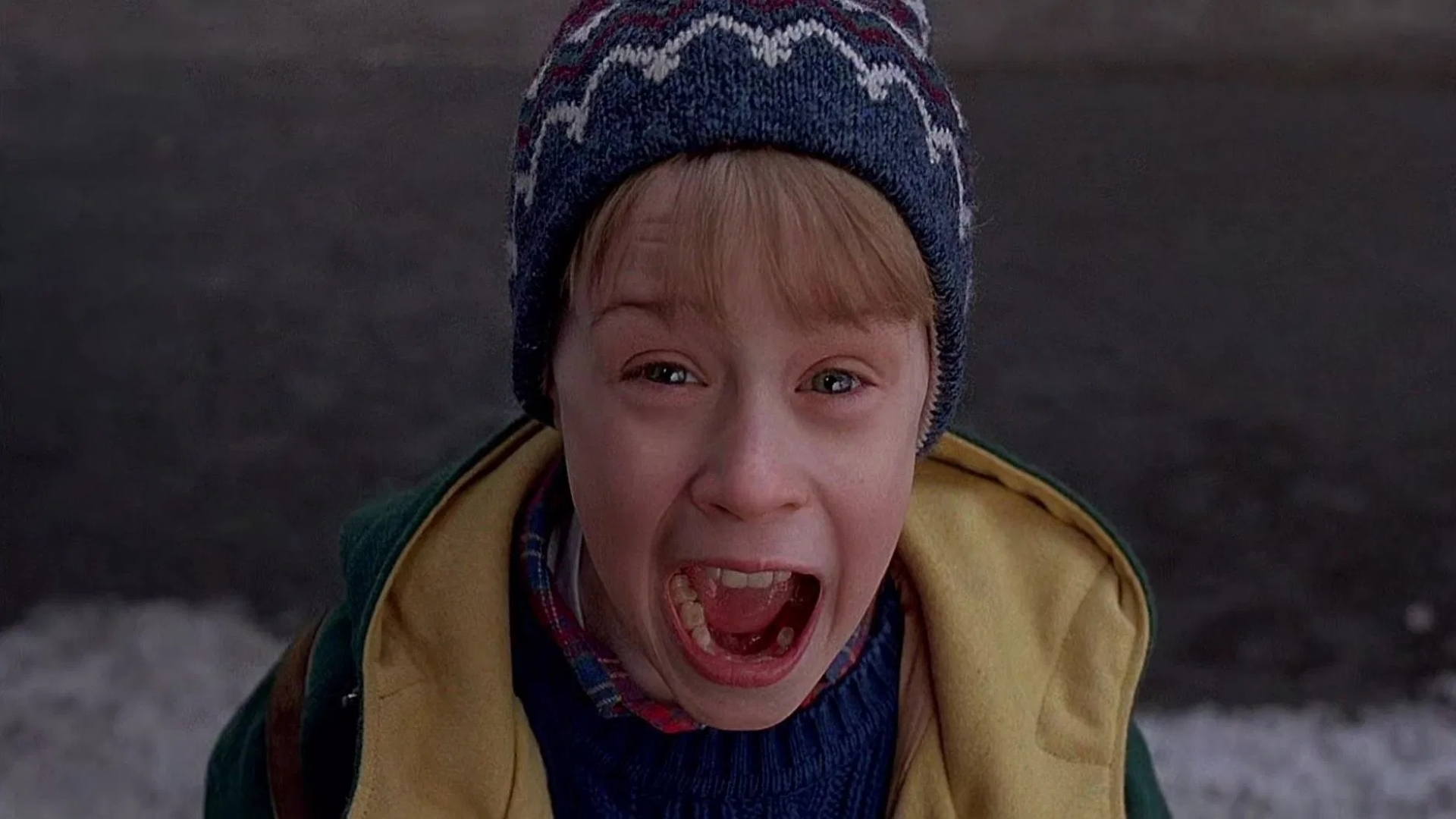 Macaulay Culkin é honesto sobre Esqueceram de Mim 2 ser melhor que o primeiro 2 Macaulay Culkin como Kevin em Esqueceram de Mim 2 (Reprodução / Disney)
